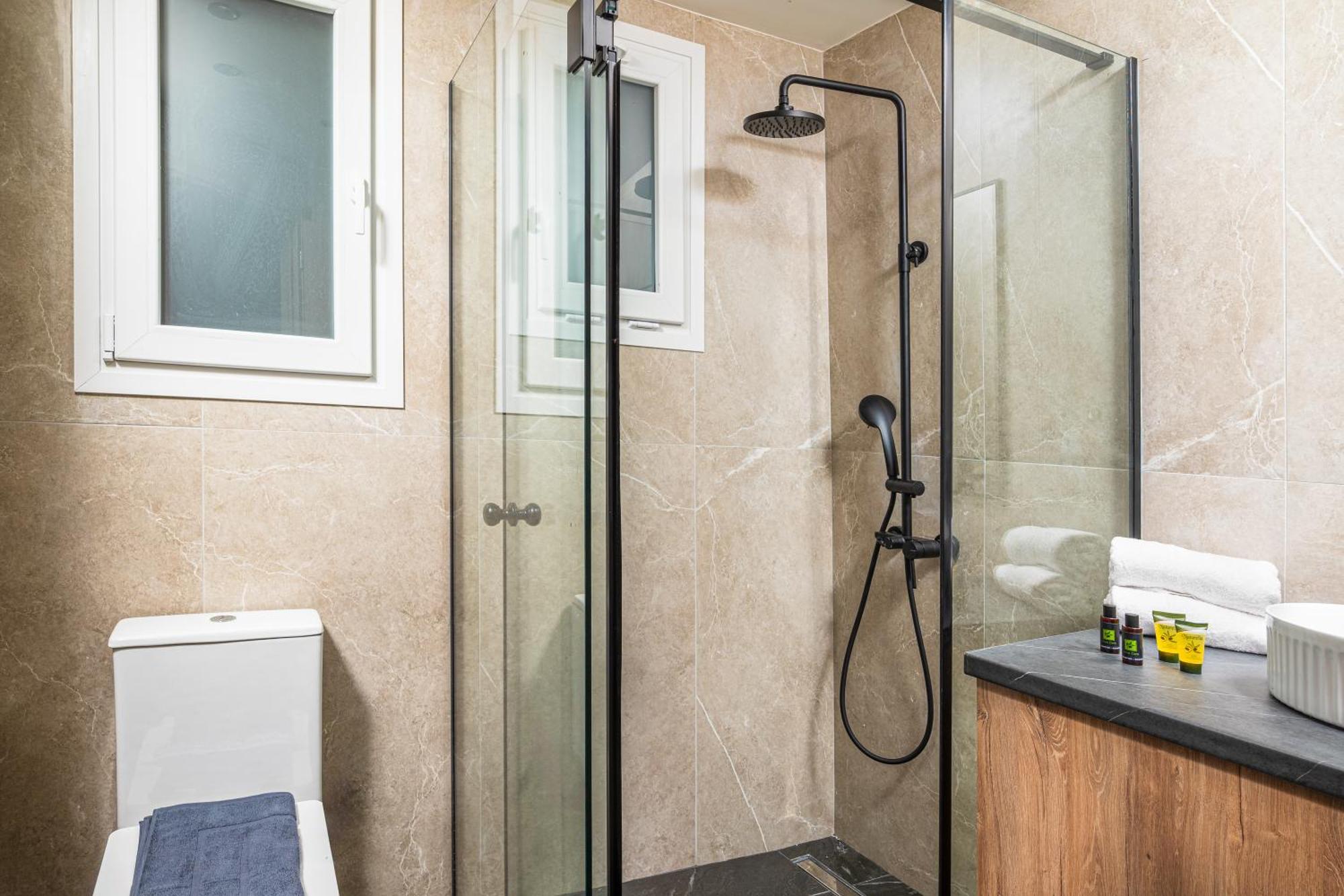 Makas Suites Херсониссос Экстерьер фото